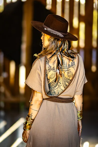 WILD DRESS