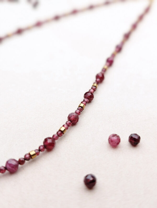 PXL_20251127_205757546.PORTRAIT Granat