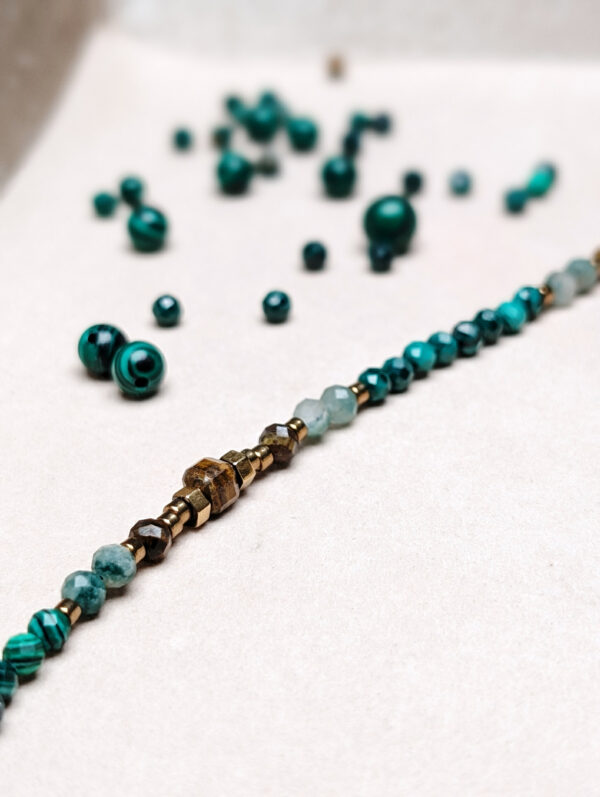 PXL_20251127_214001402.PORTRAIT Malachit Szmaragd Tygrysie Oko Hematyt