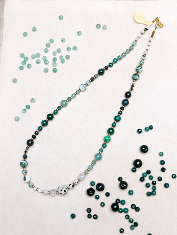 Agat Mszysty Kamień Ksieżycowy Masa Perłowa Hematyt Agat Indyjski Jadeit Malachit Apatyt Awenturyn Jaspis Dalmatyński