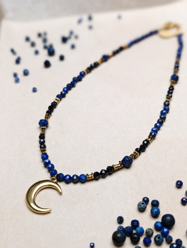 PXL_20251127_221039617.PORTRAIT Lapis Lazuli Noc Kairu Hematyt