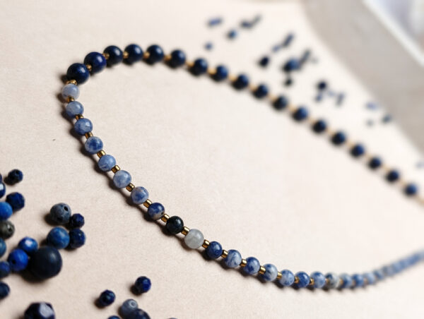 PXL_20251127_222528596.PORTRAIT Lapis Lazuli Sodalit