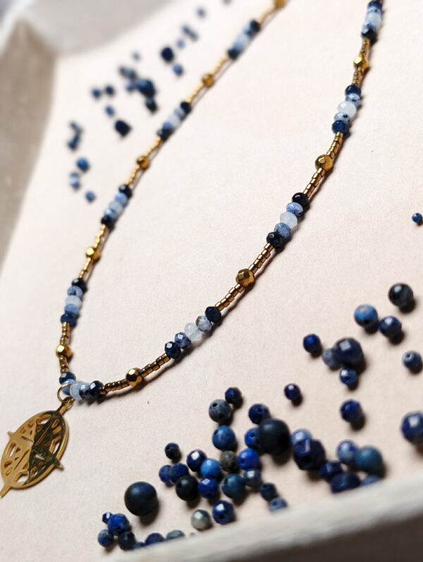 PXL_20251127_223027669.PORTRAIT Chalcedon Jaspis Akwamaryn Hematyt