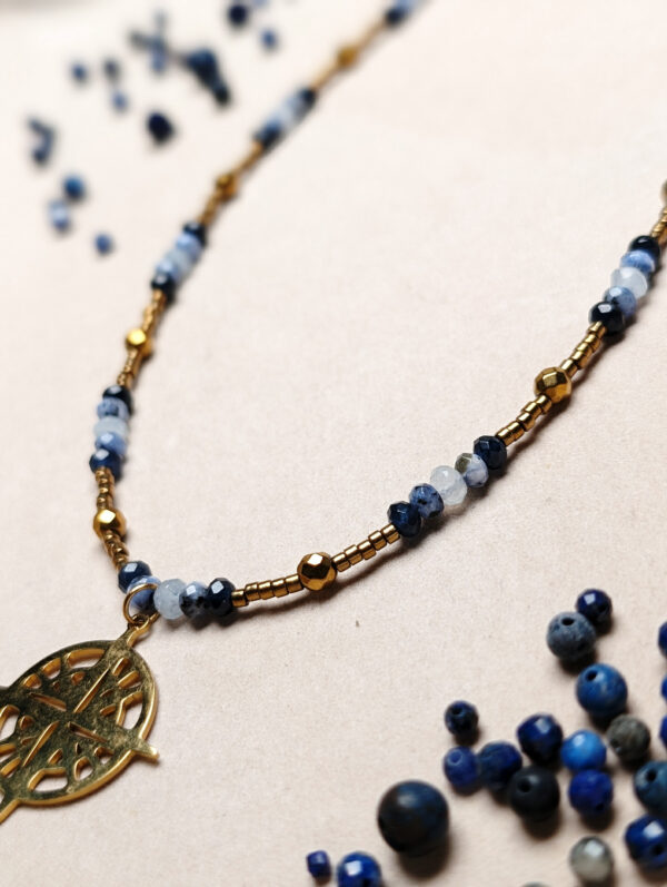 PXL_20251127_223036829.PORTRAIT Chalcedon Jaspis Akwamaryn Hematyt