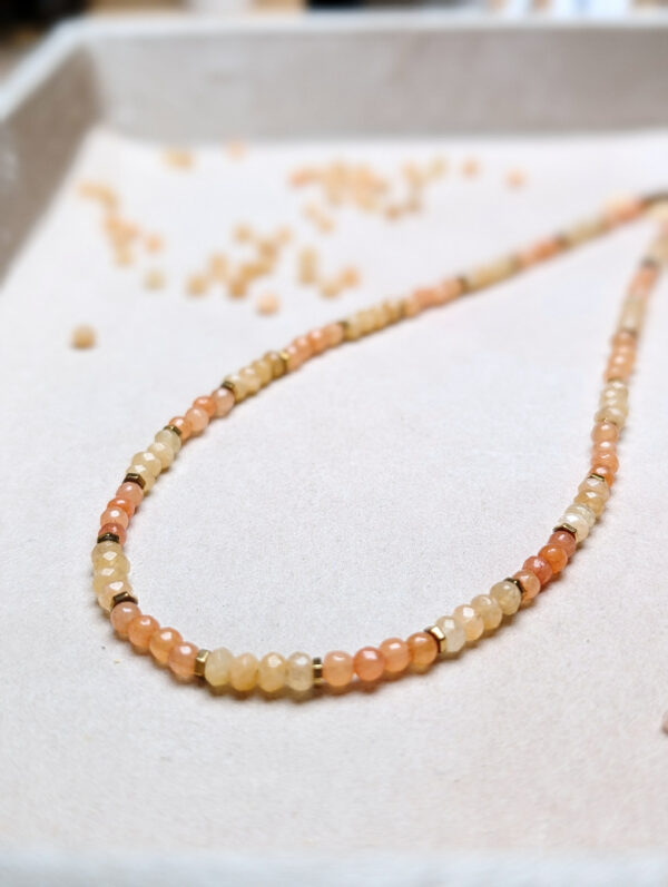 PXL_20251201_130555218.PORTRAIT Kamień Słoneczny Awenturyn Hematyt