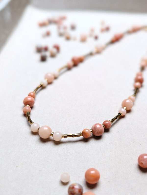 PXL_20251201_135743812.PORTRAIT Jadeit Hematyt