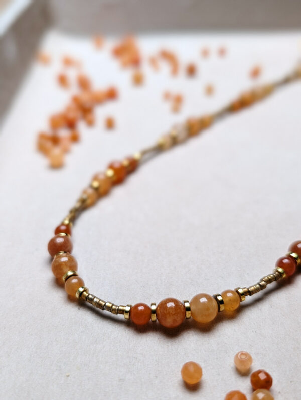 PXL_20251201_141857966.PORTRAIT Awenturyn Pomarańczowy Hematyt