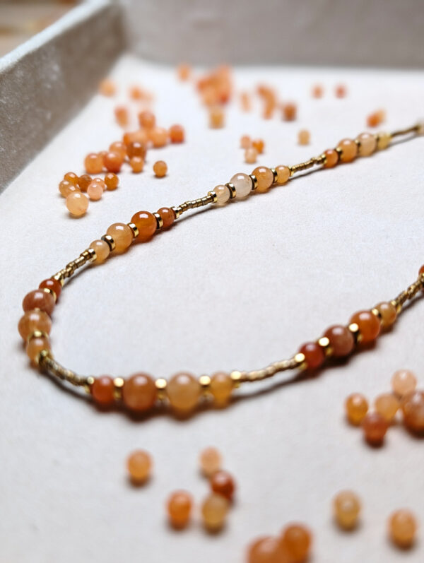 PXL_20251201_141906255.PORTRAIT Awenturyn Pomarańczowy Hematyt