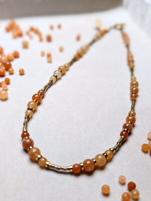 PXL_20251201_141916800.PORTRAIT Awenturyn Pomarańczowy Hematyt