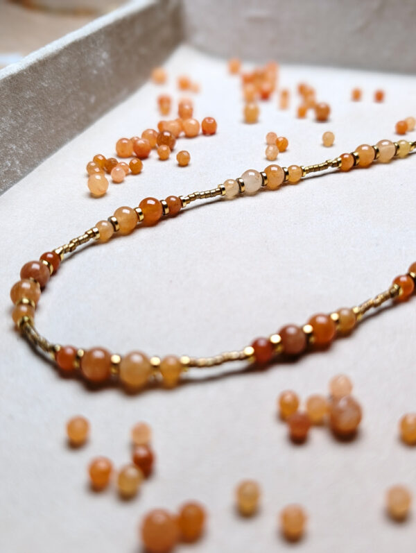 PXL_20251201_141938241.PORTRAIT Awenturyn Pomarańczowy Hematyt