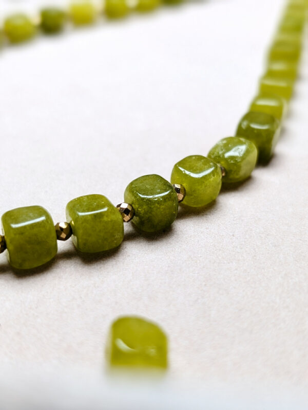 PXL_20251201_145330713.PORTRAIT Oliwin (Peridot) Spinel