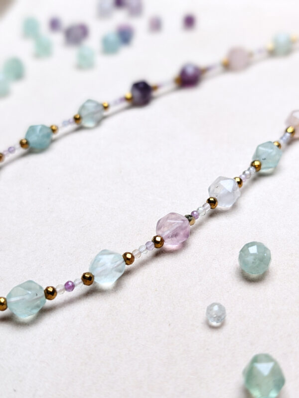 PXL_20251201_154338724.PORTRAIT Hematyt Fluoryt