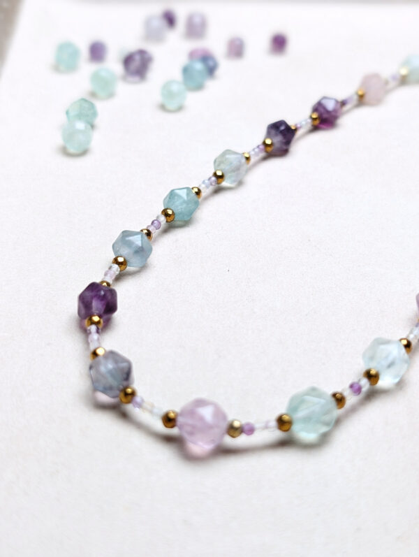 PXL_20251201_154354587.PORTRAIT Hematyt Fluoryt