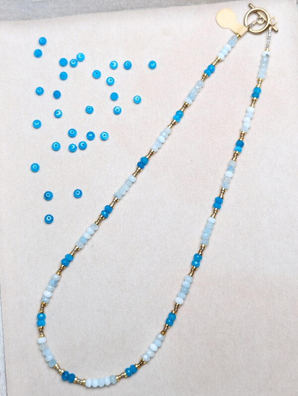 PXL_20251201_160721705.PORTRAIT.ORIGINAL Jadeit Akwamaryn Hematyt