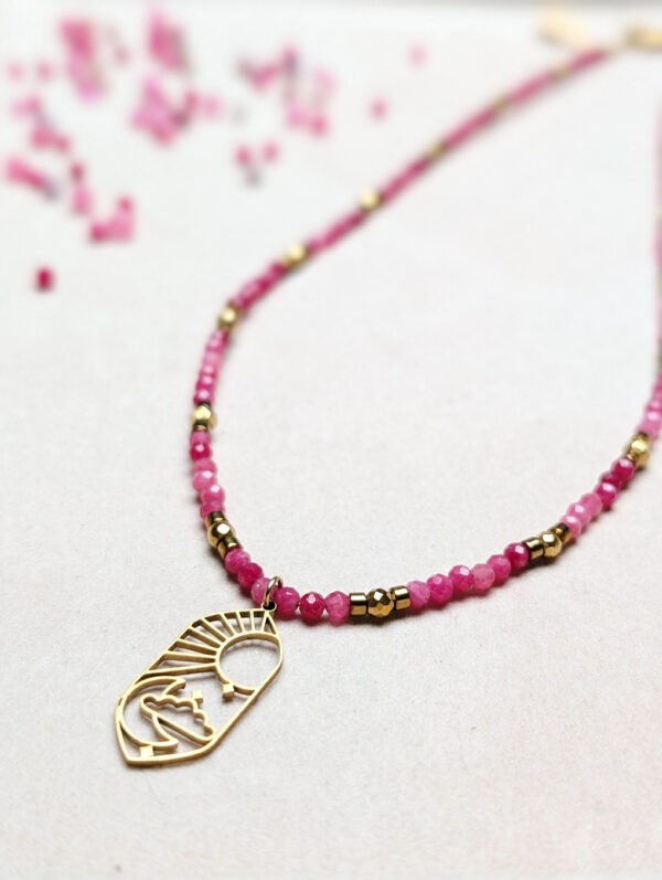 PXL_20251201_200610652.PORTRAIT Turmalin Różowy Hematyt