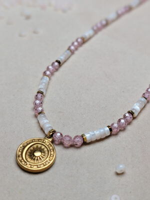 PXL_20251201_203645467.PORTRAIT Masa Perłowa Cyrkonia Różowa Hematyt