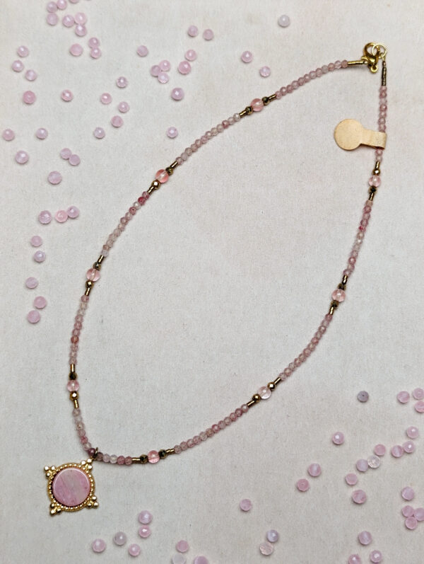 Kwarc Różowy Hematyt