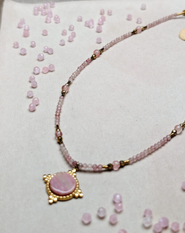 Kwarc Różowy Hematyt