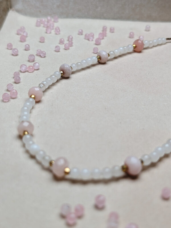 PXL_20251201_204816369.PORTRAIT.ORIGINAL Kwarc Turmalin Spinel