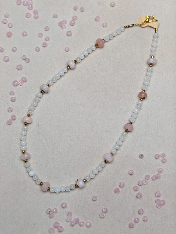 PXL_20251201_204844570.PORTRAIT.ORIGINAL Kwarc Rózowy Turmalin Spinel