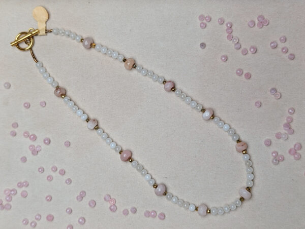 PXL_20251201_205119727.PORTRAIT.ORIGINAL Kwarc Rózowy Turmalin Spinel