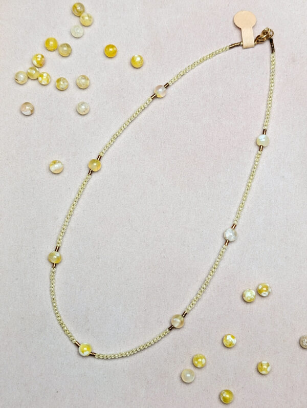 PXL_20251201_210743142.PORTRAIT.ORIGINAL Agat Żółty Cyrkonia Żółta