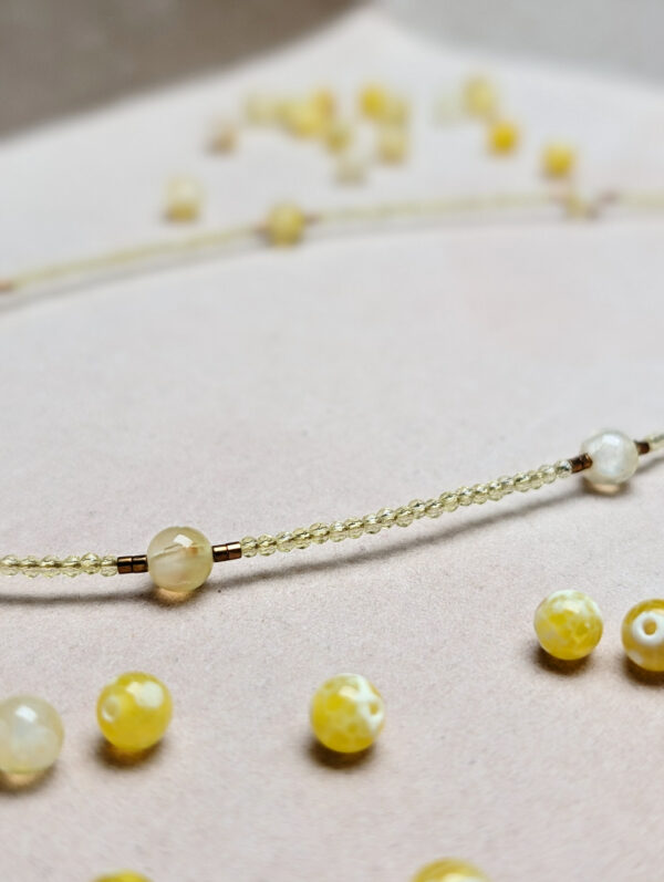 PXL_20251201_210811745.PORTRAIT Agat Żółty Cyrkonia Żółta