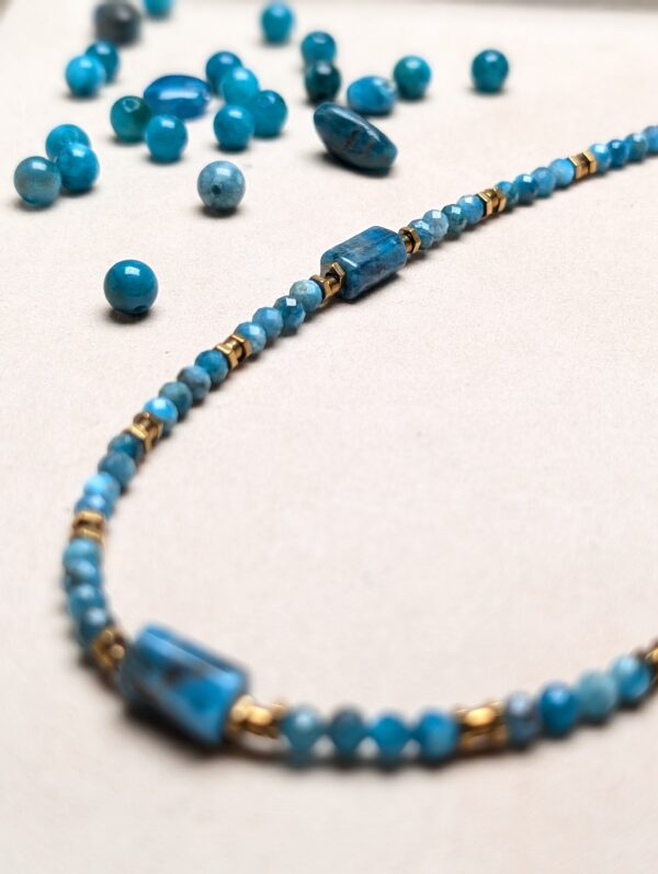 PXL_20251201_213742409.PORTRAIT Apatyt Hematyt