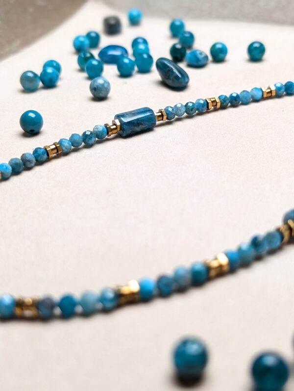 PXL_20251201_213757370.PORTRAIT Apatyt Hematyt