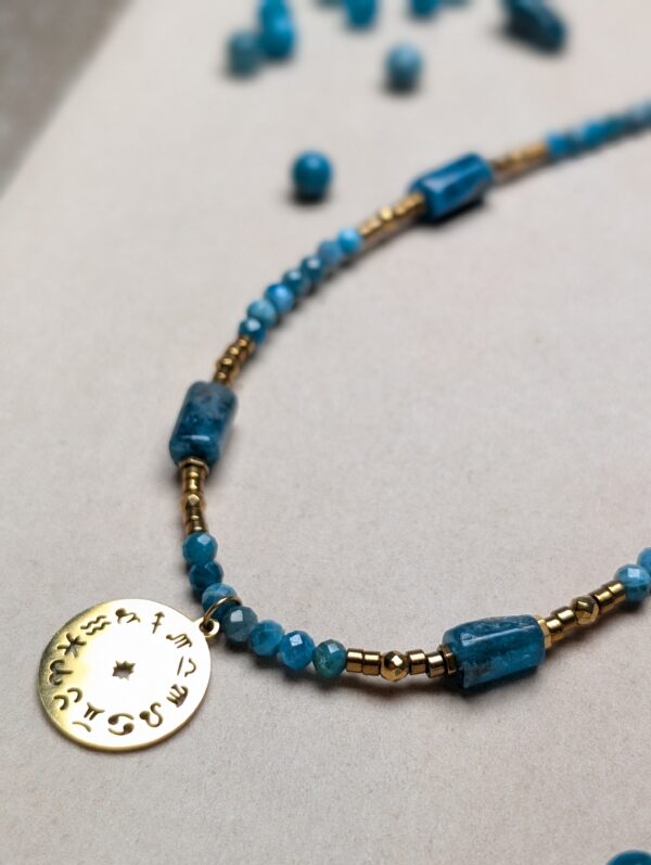 PXL_20251201_214028312.PORTRAIT Apatyt Hematyt