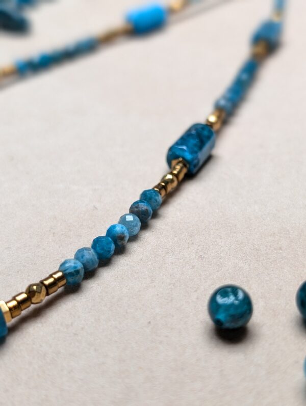 PXL_20251201_214103347.PORTRAIT Apatyt Hematyt