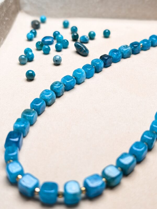 PXL_20251201_214241700.PORTRAIT Apatyt Spinel