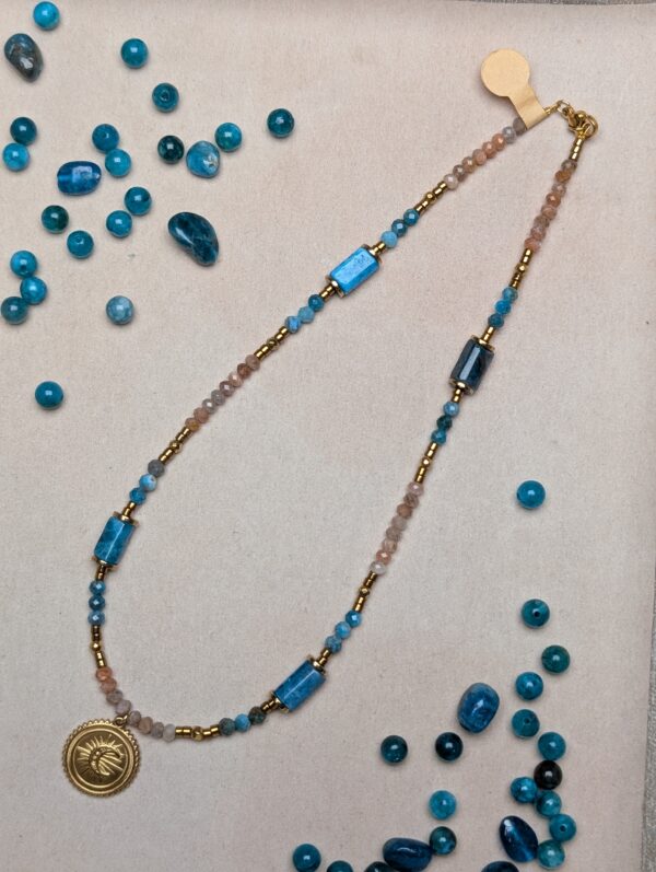 Kamień Słoneczny Apatyt Hematyt