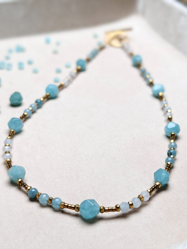 PXL_20251201_215724105.PORTRAIT Akwamaryn Hematyt Larimar