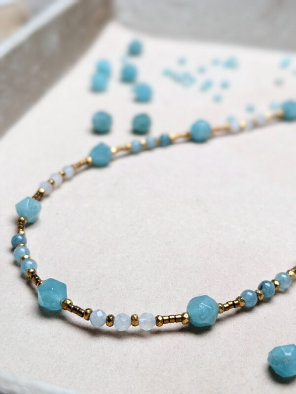 PXL_20251201_215739852.PORTRAIT Akwamaryn Hematyt Larimar