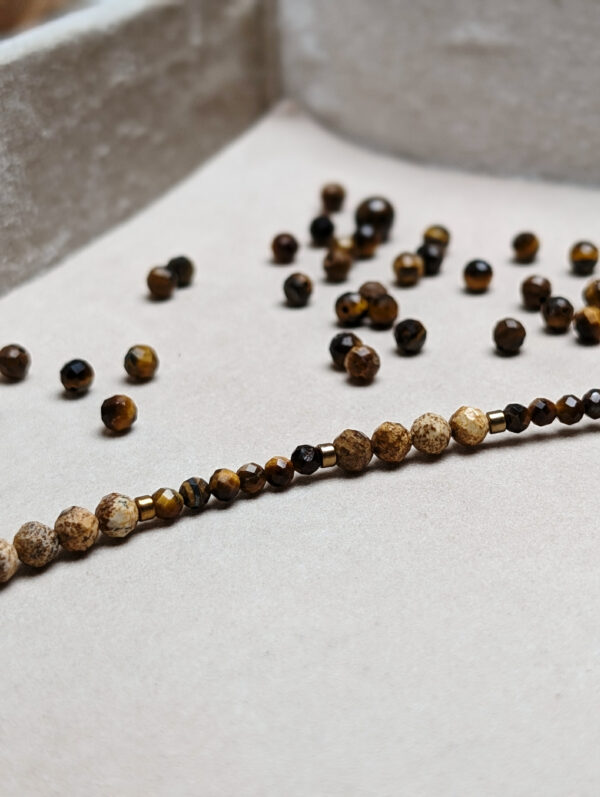 PXL_20251202_093043392.PORTRAIT Tygrysie Oko Hematyt