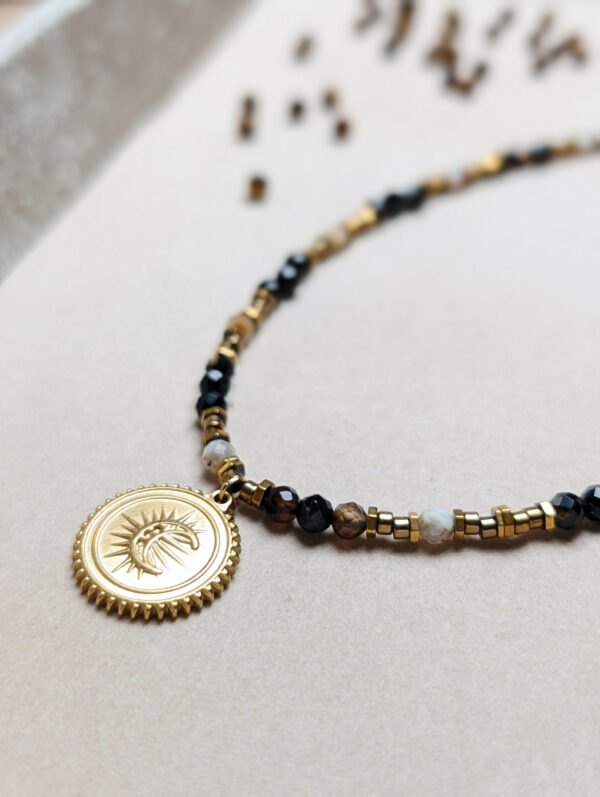 PXL_20251202_093418878.PORTRAIT Agat Botswana Agat Hematyt