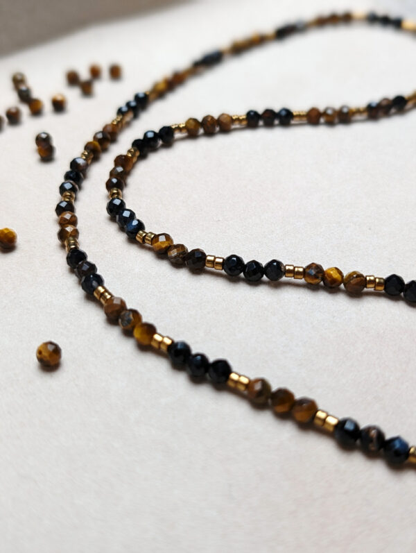 PXL_20251202_094308753.PORTRAIT Tygrysie Oko Agat Botswana