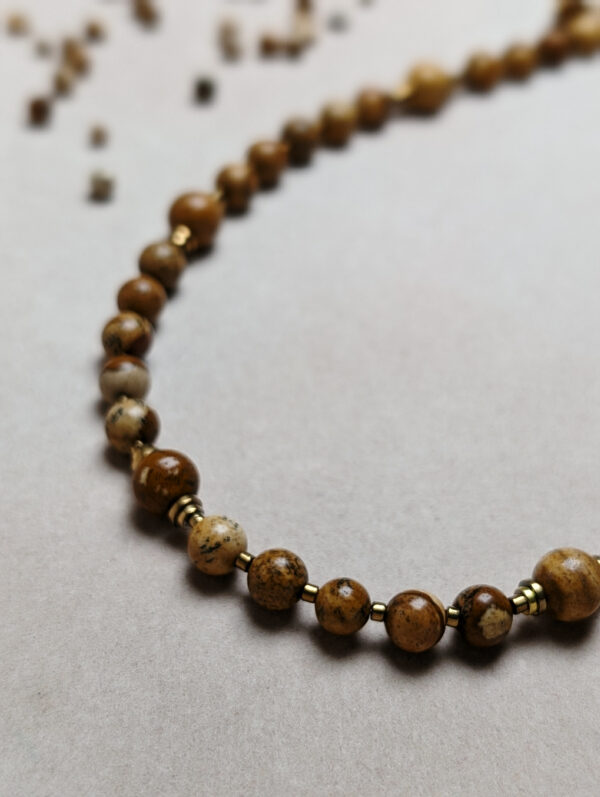 PXL_20251202_094820710.PORTRAIT Jaspis Hematyt