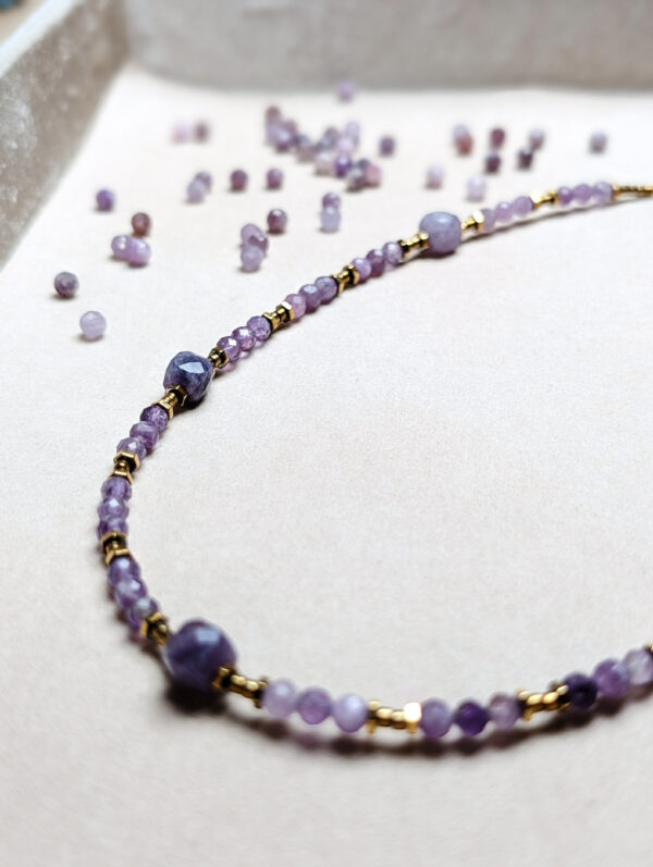 PXL_20251202_164358165.PORTRAIT Ametyst Hematyt