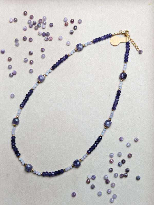 Chalcedon Ametyst Hematyt